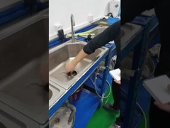 Pembuangan limbah makanan